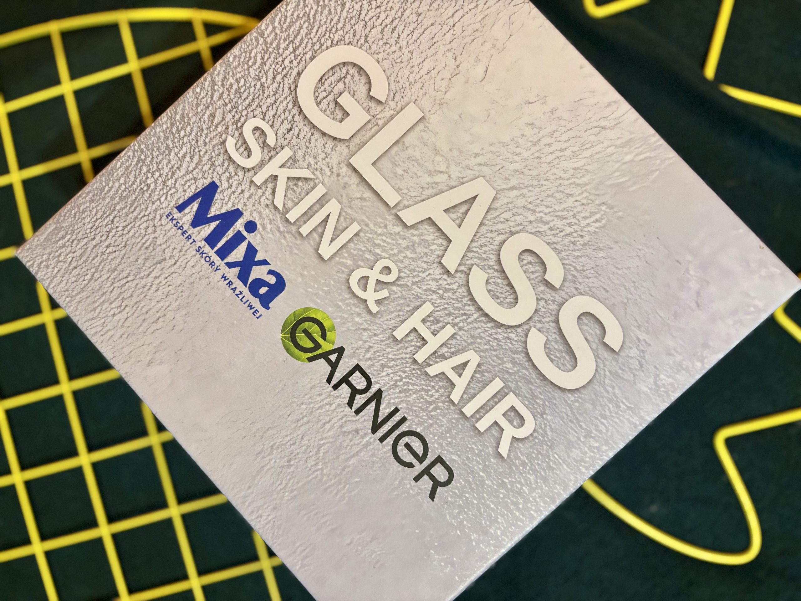 Sekret GLASS SKIN & HAIR – czyli błysk od stóp do głów!