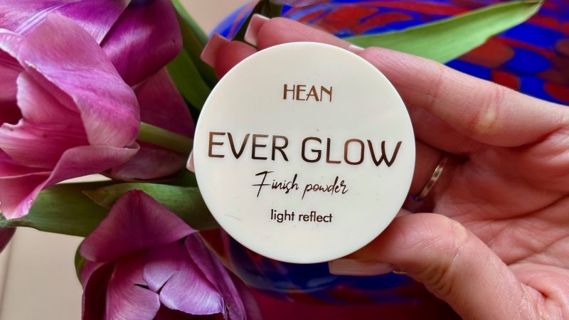 Hean – Ever Glow Powder | lekkość, blask i świeża skóra przez cały dzień