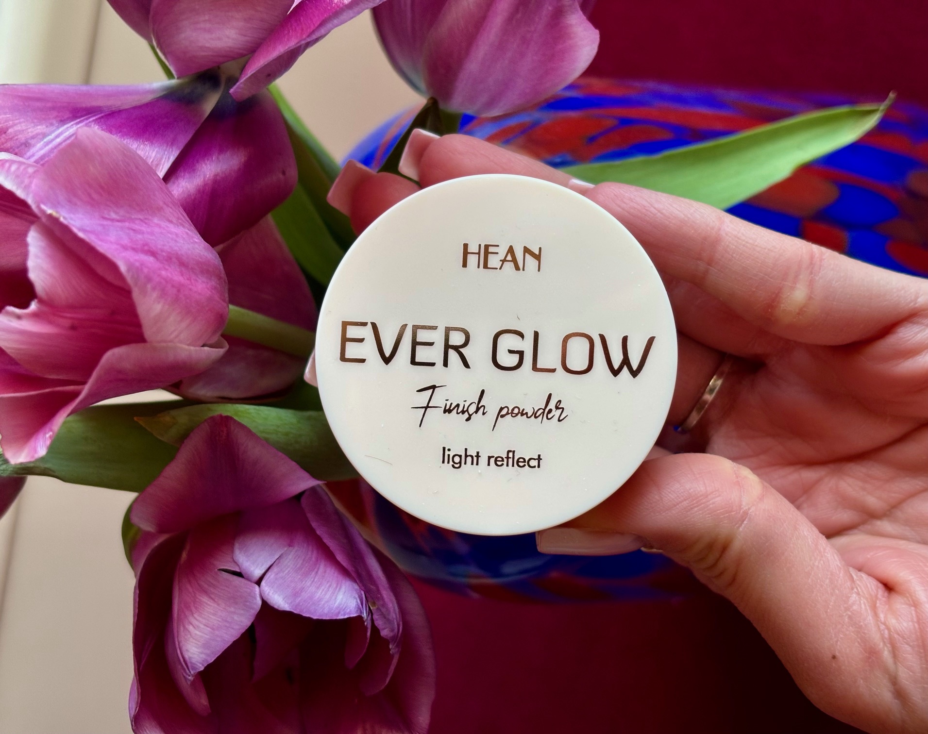 Hean – Ever Glow Powder | lekkość, blask i świeża skóra przez cały dzień