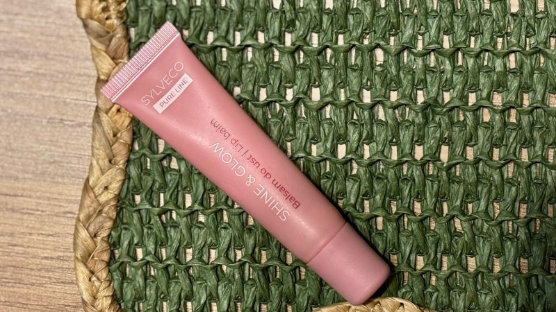 Sylveco – Balsam do ust Shine and Glow – czy naturalna pielęgnacja może dawać efekt zdrowego blasku?